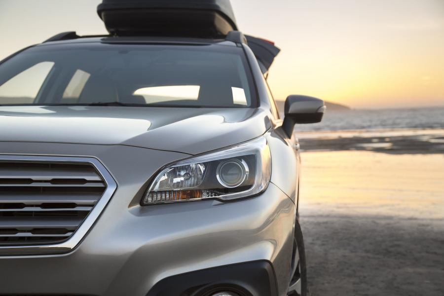  Subaru Outback 2015 года  (фото 22 из 33)
